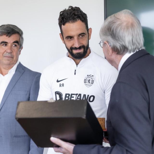 1730164171188090289.jpg GbAGVmAXgAA0RXP.jpg