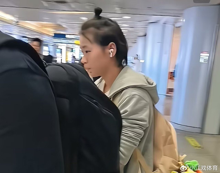 全红婵最新照片曝光！变化令人惊喜 只剩最后41天 周继红计划落空|亚运会|跳水|选拔赛|跳水世界杯|全运会_新浪体育_新浪新闻